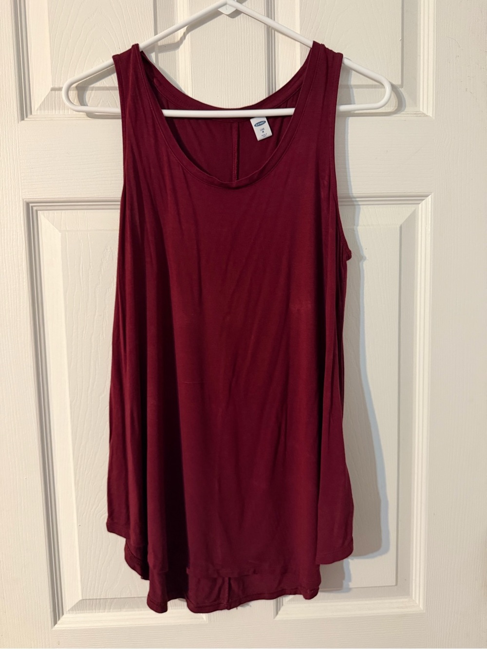 Women’s Old Navy Burgundy Luxe Tank Top with Scoop Neckline Size Medium